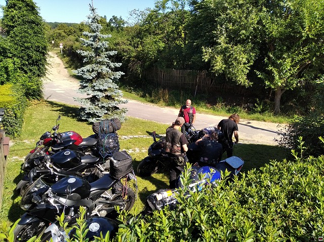 img00240.jpg