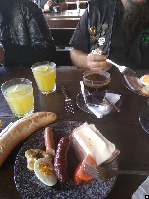 img00279.jpg