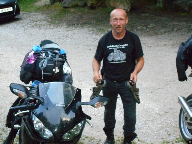 img00068.jpg
