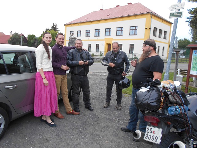 img00197.jpg