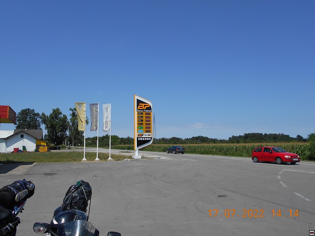 img00099.jpg