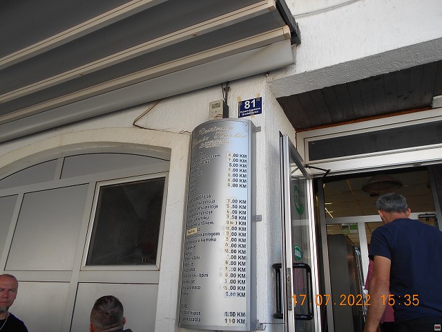 img00104.jpg