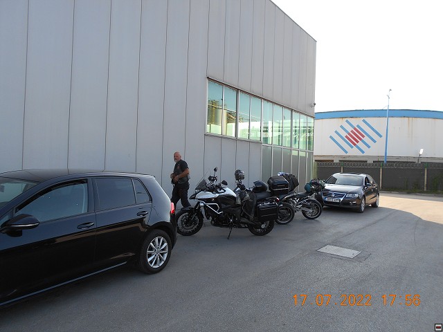 img00108.jpg