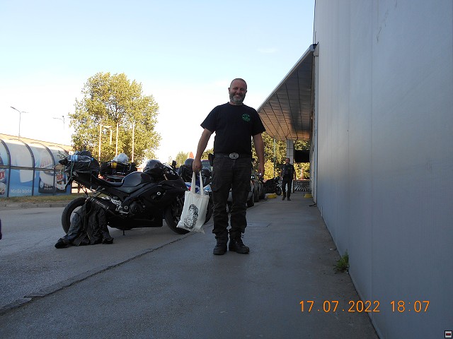 img00110.jpg