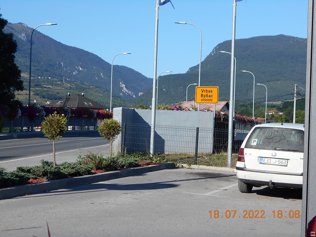 img00140.jpg