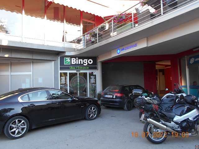 img00143.jpg