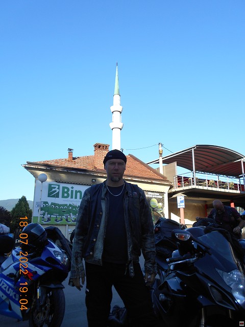img00145.jpg