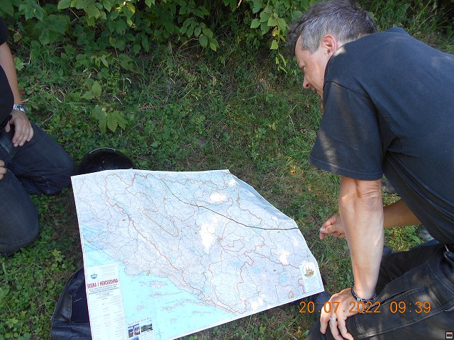 img00195.jpg