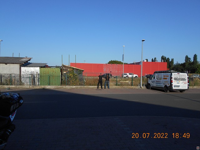 img00215.jpg
