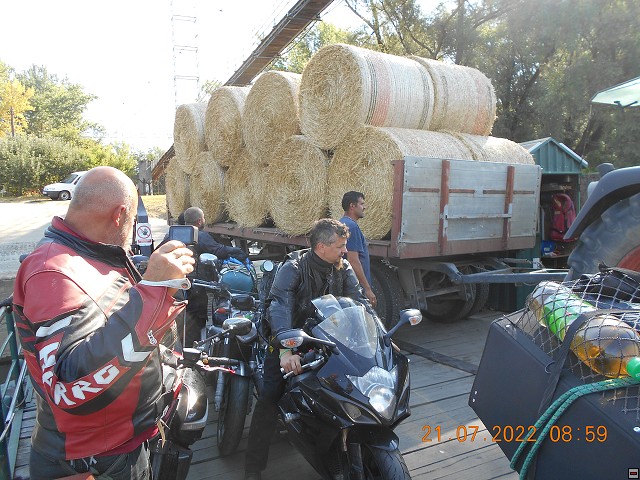 img00235.jpg