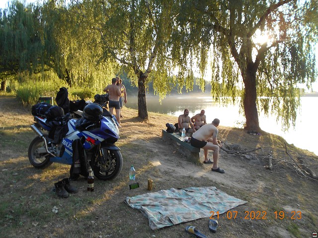img00252.jpg