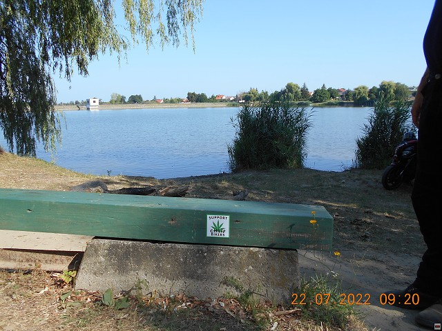 img00261.jpg