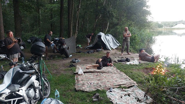 img00004.jpg