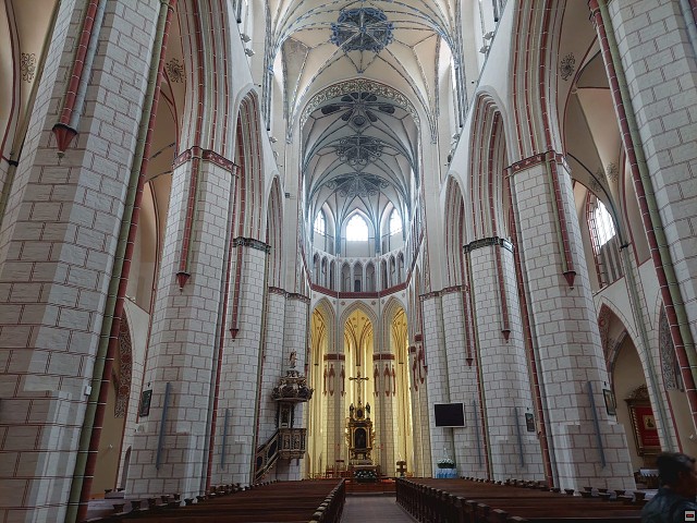 img00012.jpg
