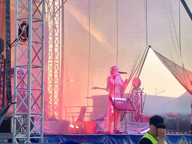 img00016.jpg