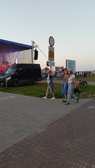 img00038.jpg