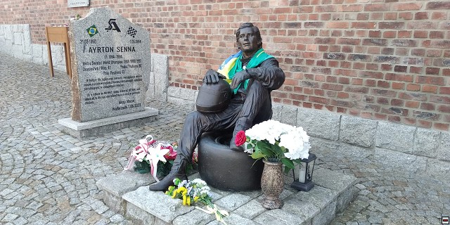 img00042.jpg