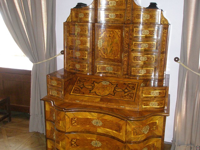img00023.jpg