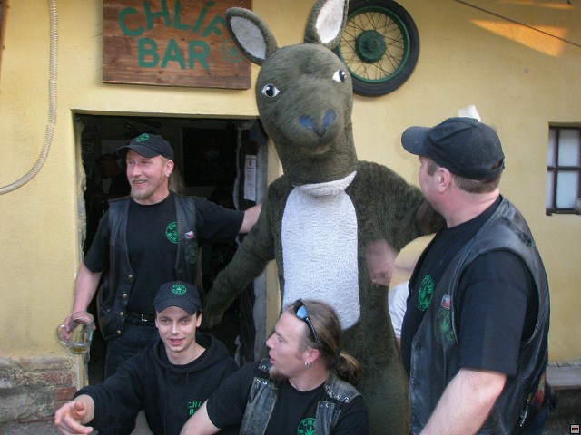 img00045.jpg