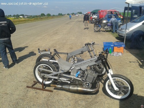 img00017.jpg