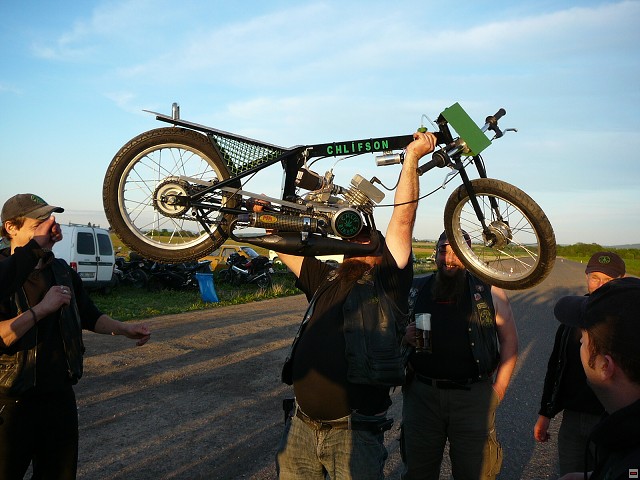 img00027.jpg