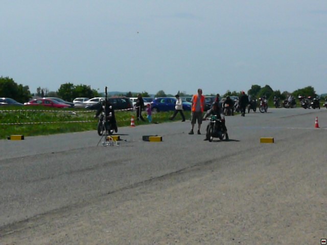 img00070.jpg