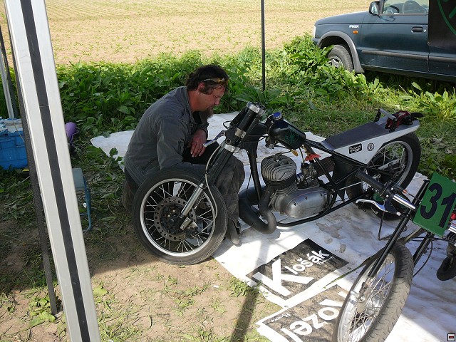 img00074.jpg