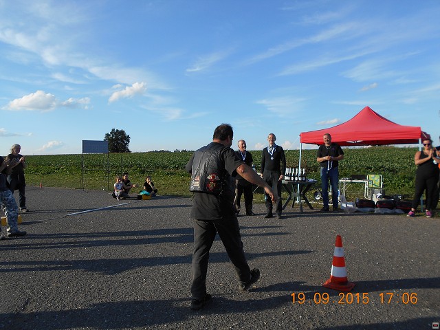 img00125.jpg
