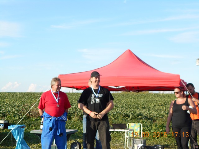 img00135.jpg