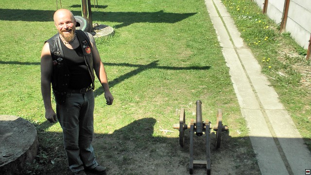 img00037.jpg