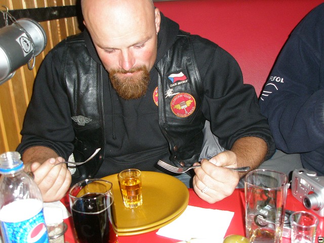 img00077.jpg