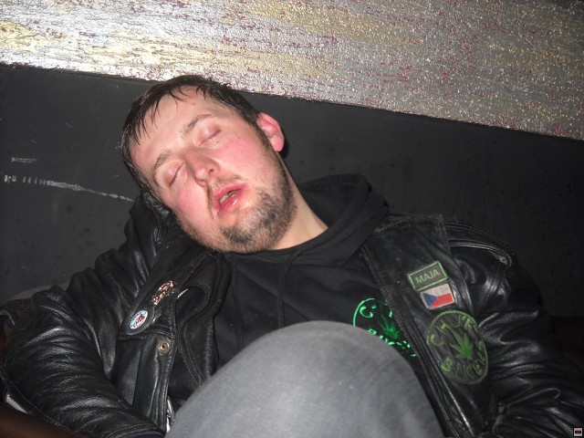 img00027.jpg