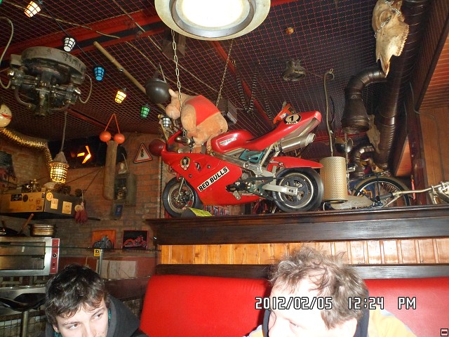 img00106.jpg