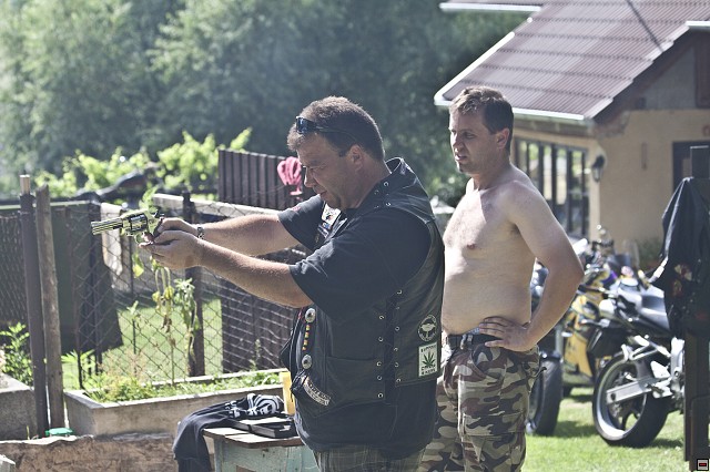 img00037.jpg