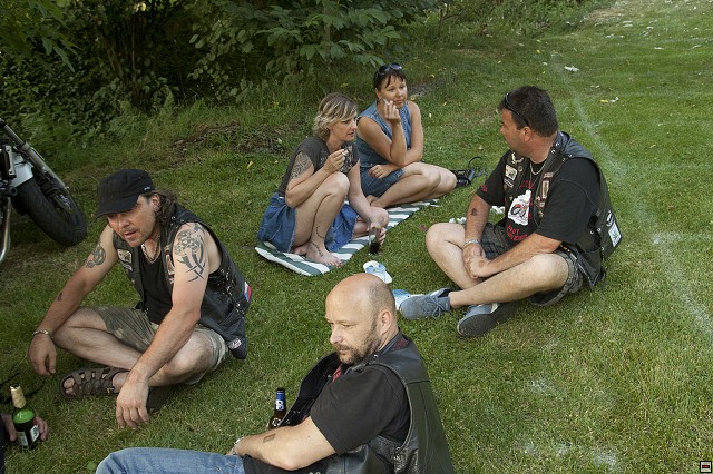 img00105.jpg