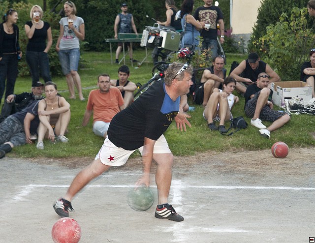 img00170.jpg