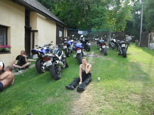 img00030.jpg